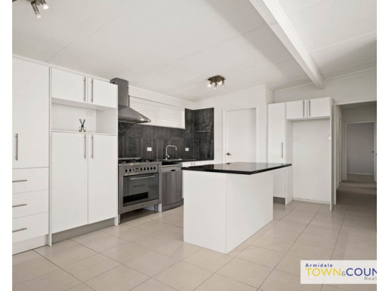 198 Markham Street, Armidale NSW 2350