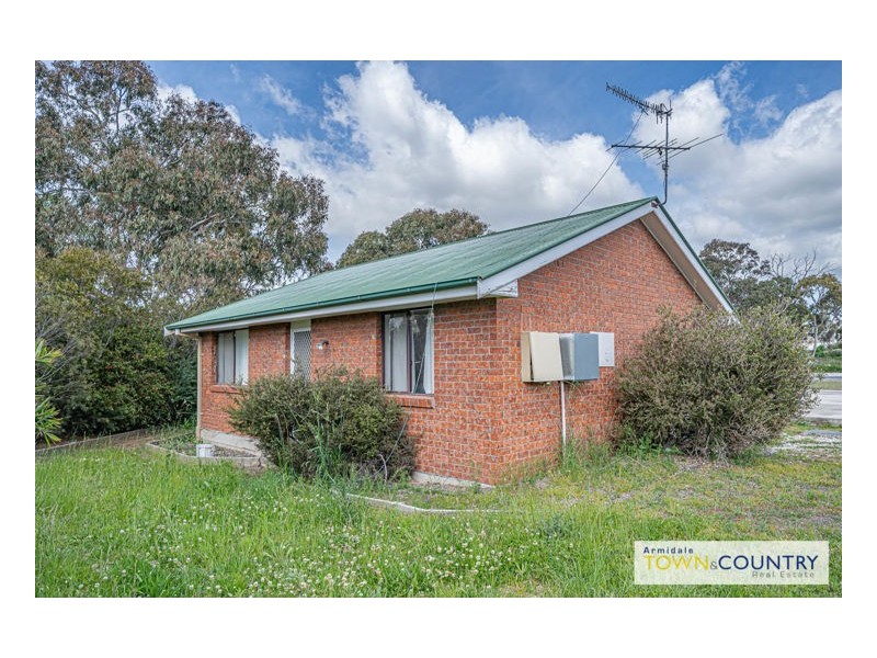 52 Seaton Street, Armidale NSW 2350