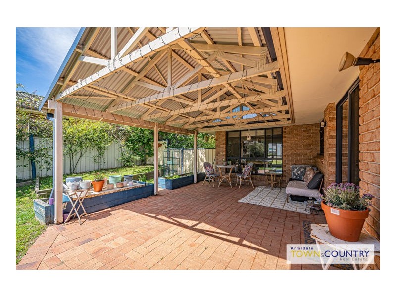 23 Eleanor Close, Armidale NSW 2350