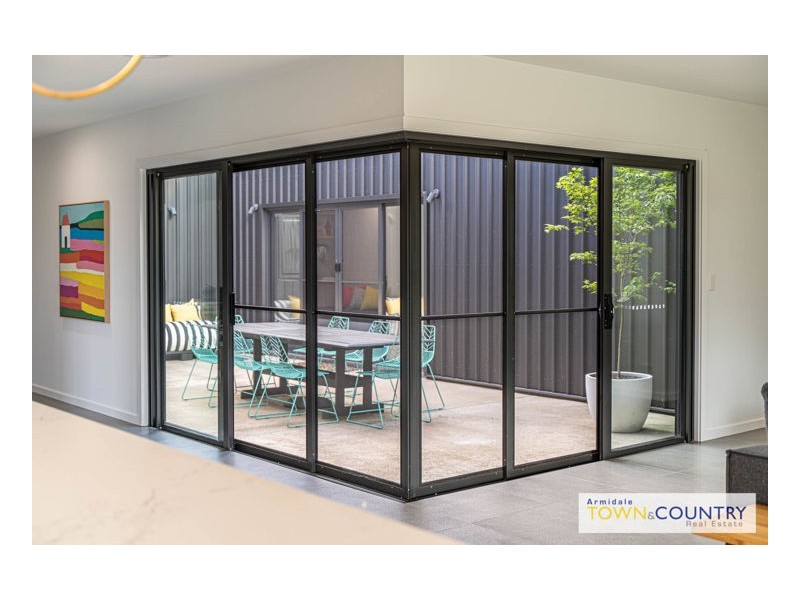 6 Lilley Lane, Armidale NSW 2350
