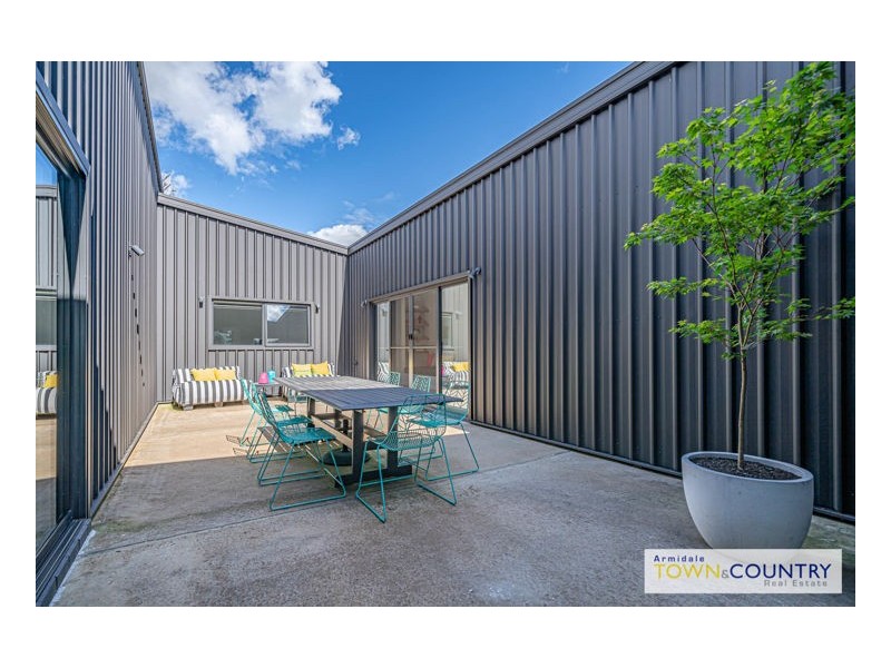 6 Lilley Lane, Armidale NSW 2350