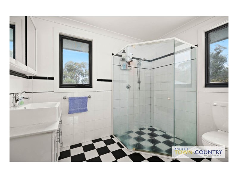 47 Balgownie Drive, Armidale NSW 2350