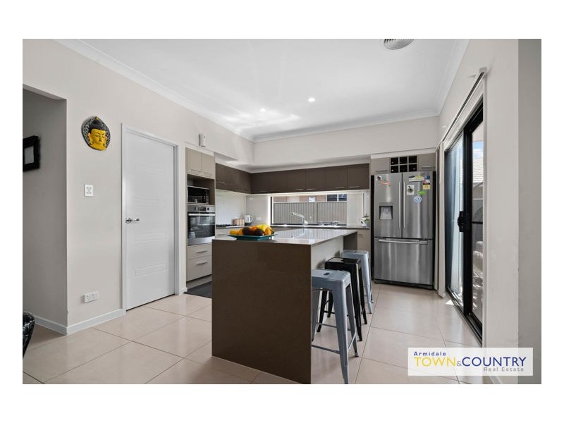 14 Spearmount Drive, Armidale NSW 2350