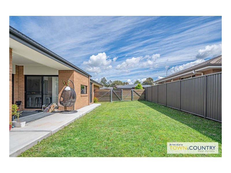 14 Spearmount Drive, Armidale NSW 2350