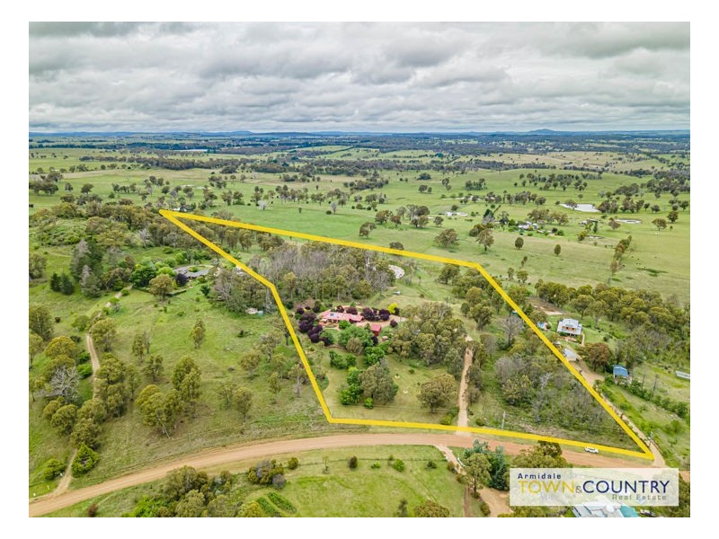 169 Kalinda Road, Armidale NSW 2350