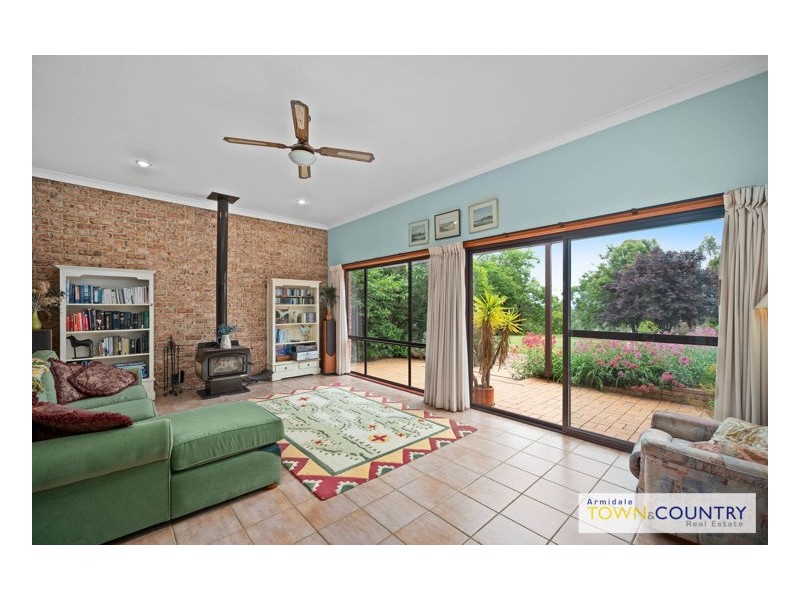 169 Kalinda Road, Armidale NSW 2350