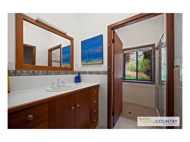 169 Kalinda Road, Armidale NSW 2350