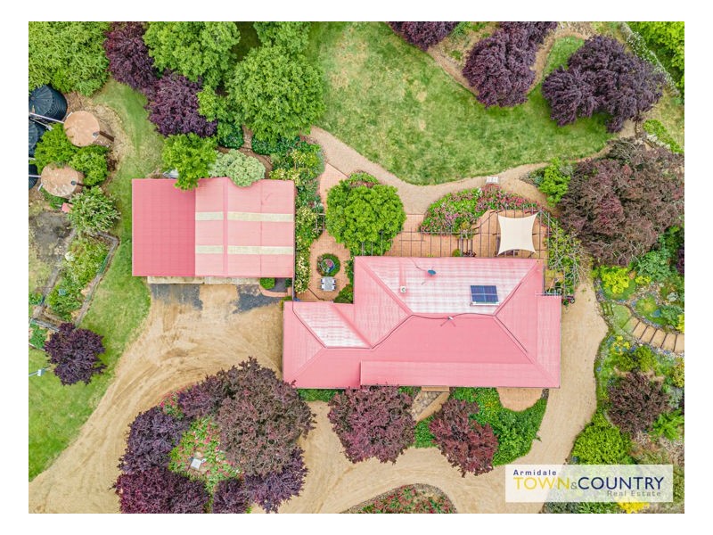 169 Kalinda Road, Armidale NSW 2350