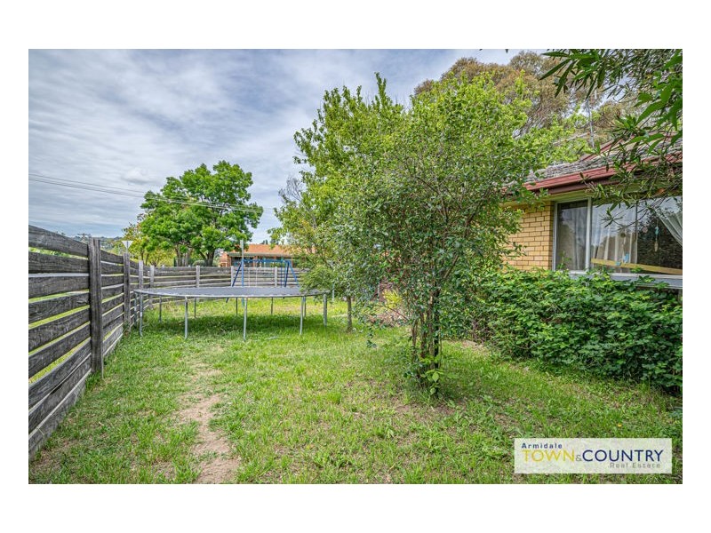 20 Glass Street, Armidale NSW 2350