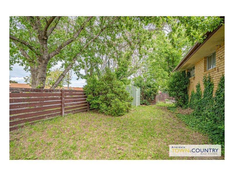20 Glass Street, Armidale NSW 2350
