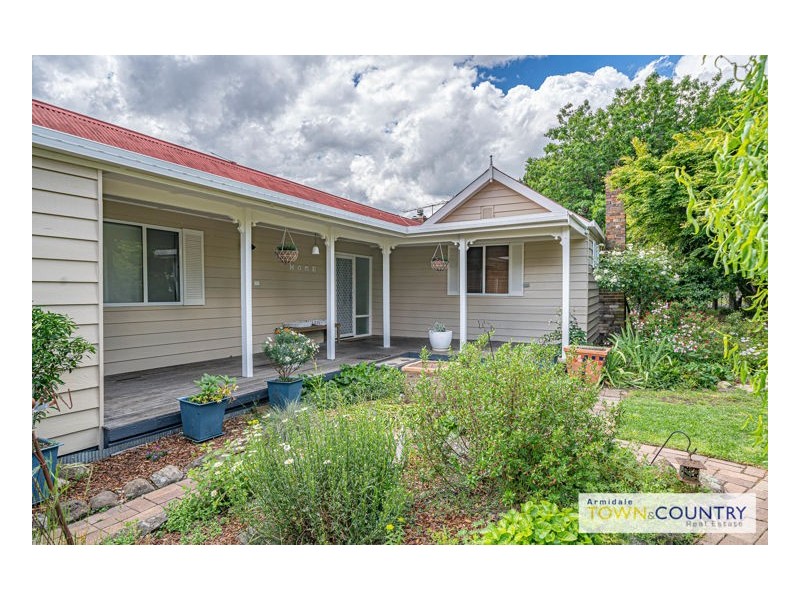128 Invergowrie Road, Armidale NSW 2350