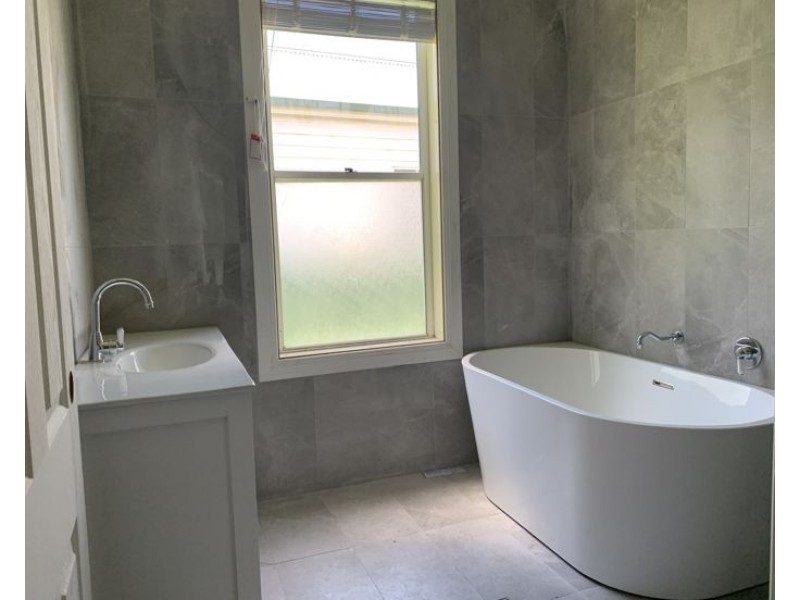 15 Crescent Street, Armidale NSW 2350