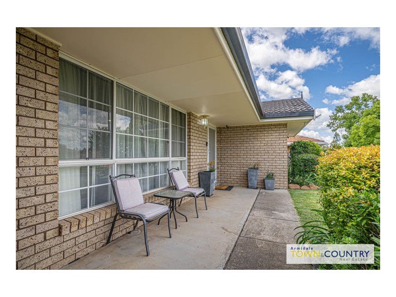 28 Northey Drive, Armidale NSW 2350