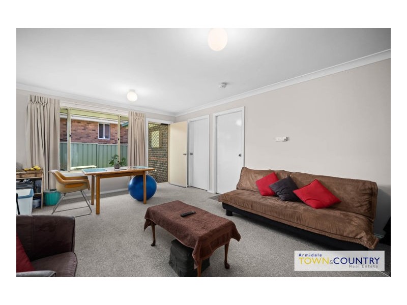 17 Grills Place, Armidale NSW 2350