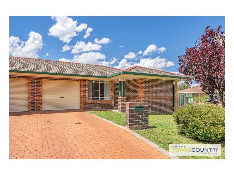 17 Grills Place, Armidale NSW 2350