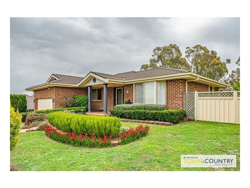 23 Norris Drive, Armidale NSW 2350