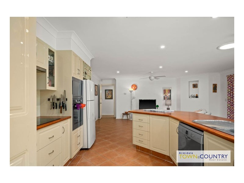 23 Norris Drive, Armidale NSW 2350