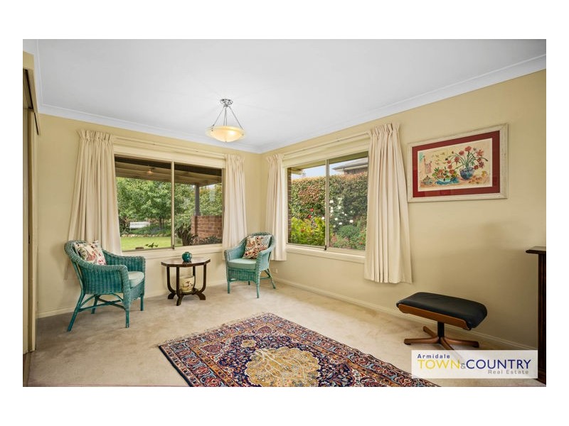 23 Norris Drive, Armidale NSW 2350