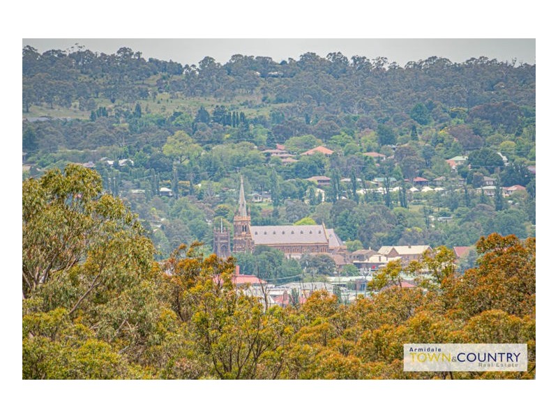 23 Norris Drive, Armidale NSW 2350