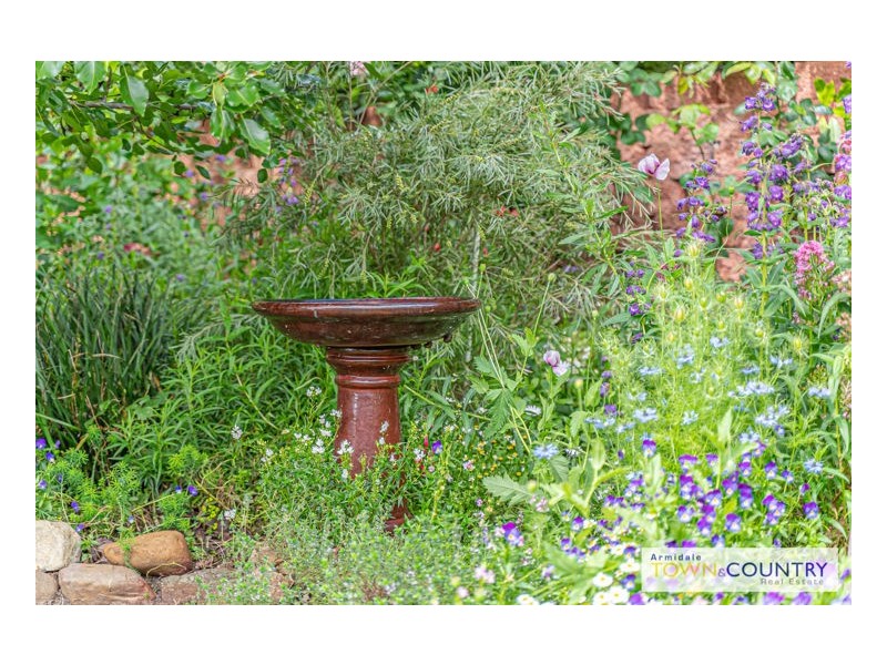 23 Norris Drive, Armidale NSW 2350