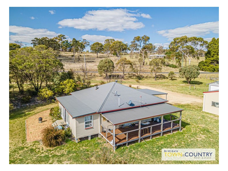 36 Dangarsleigh Road, Armidale NSW 2350