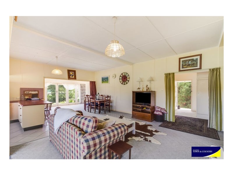 36 Dangarsleigh Road, Armidale NSW 2350