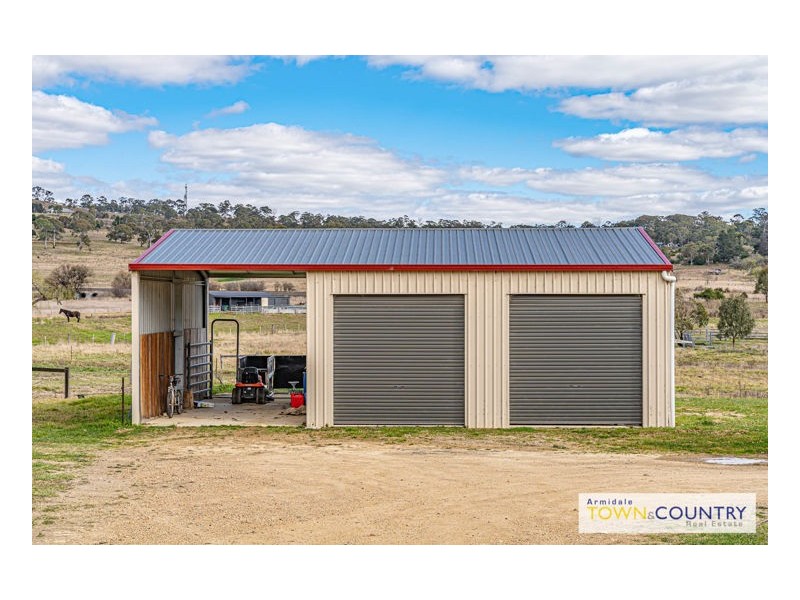36 Dangarsleigh Road, Armidale NSW 2350