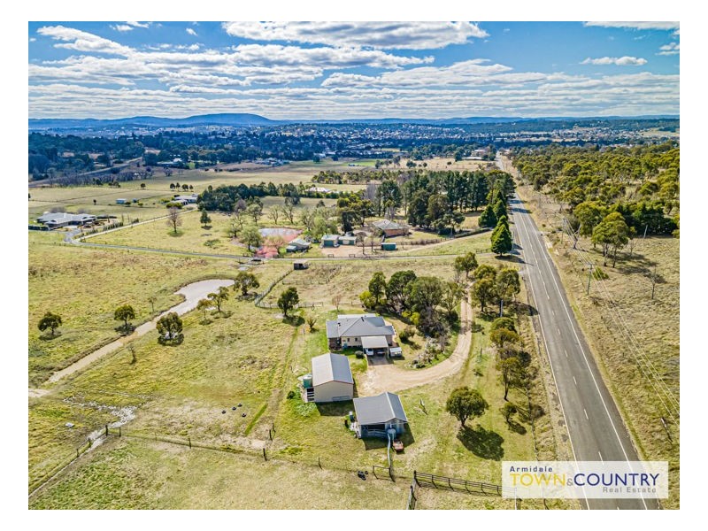 36 Dangarsleigh Road, Armidale NSW 2350