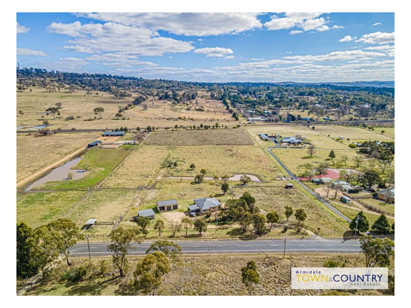 36 Dangarsleigh Road, Armidale NSW 2350