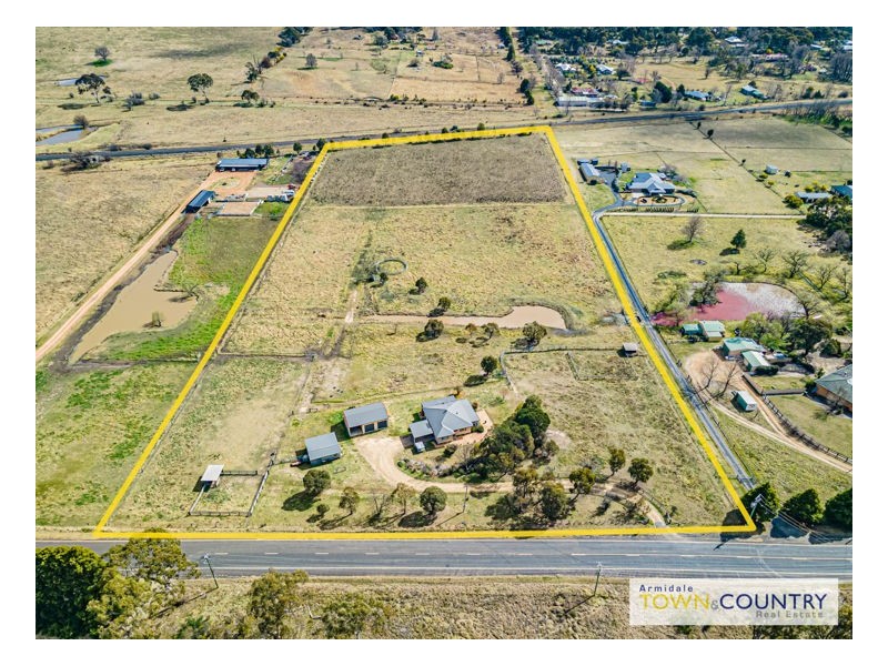 36 Dangarsleigh Road, Armidale NSW 2350