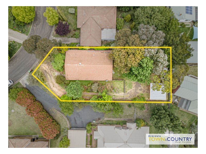 30 Verna Close, Armidale NSW 2350