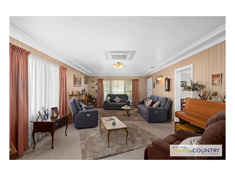 9 Wilson Avenue, Armidale NSW 2350