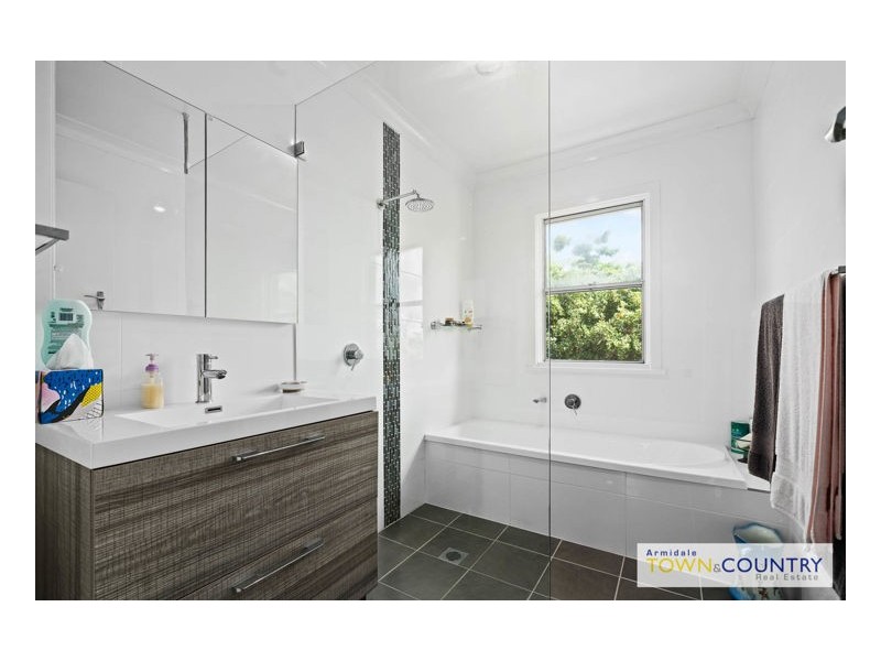 9 Wilson Avenue, Armidale NSW 2350