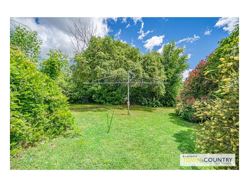 9 Wilson Avenue, Armidale NSW 2350
