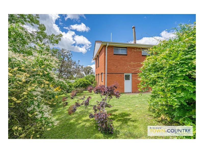 9 Wilson Avenue, Armidale NSW 2350