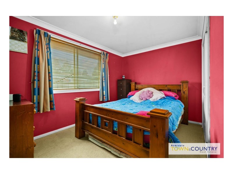 17 Aldred Avenue, Armidale NSW 2350