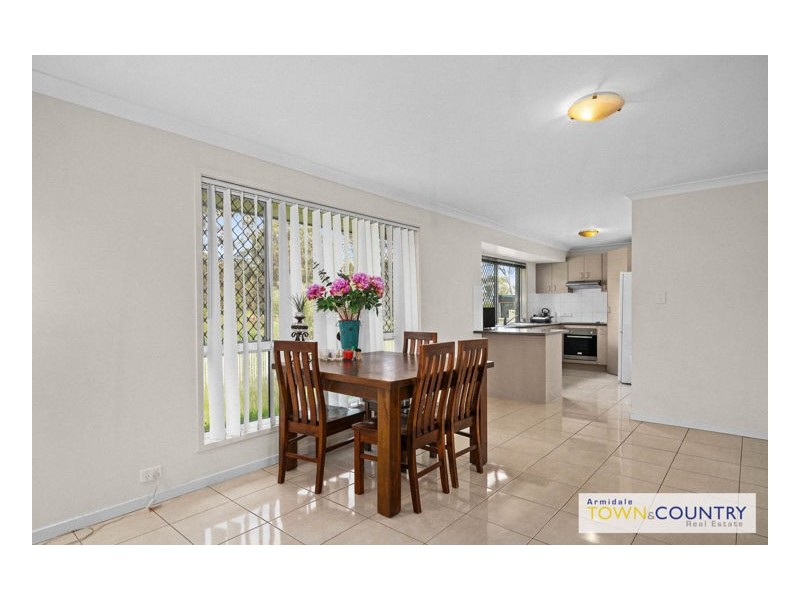 8 Somerville Close, Armidale NSW 2350