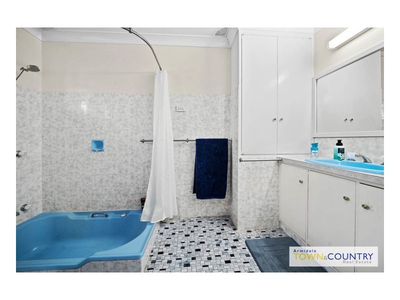 73 Newton Street, Armidale NSW 2350