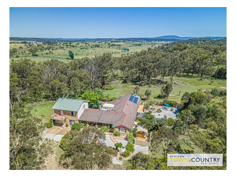 33 Middle Farm Road, Armidale NSW 2350