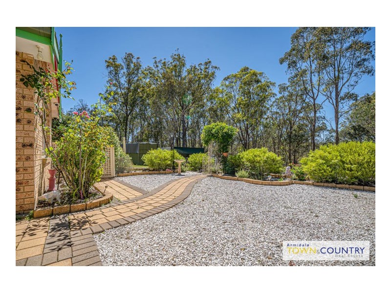 33 Middle Farm Road, Armidale NSW 2350