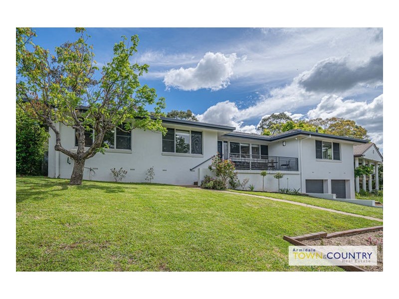 12 Turner Street, Armidale NSW 2350