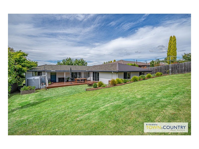 12 Turner Street, Armidale NSW 2350