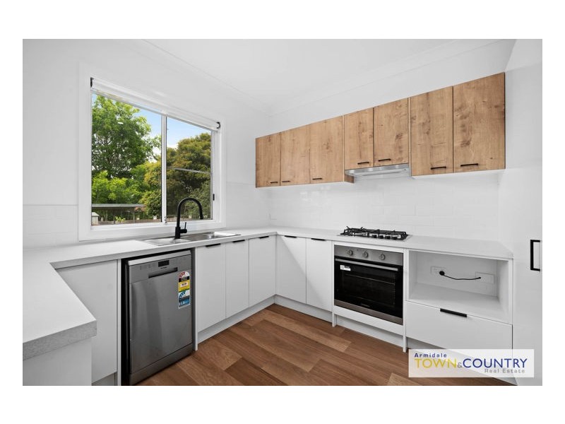 86 Kennedy Street, Armidale NSW 2350