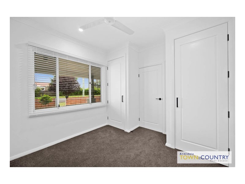86 Kennedy Street, Armidale NSW 2350