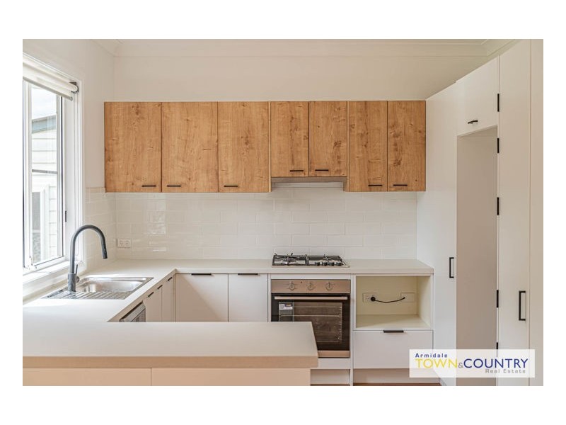 86 Kennedy Street, Armidale NSW 2350