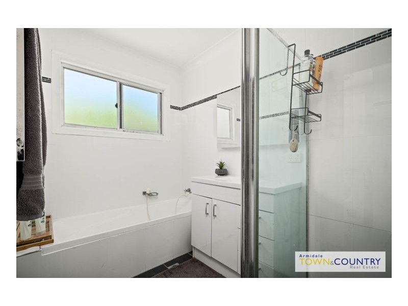 28A Martin Street, Armidale NSW 2350