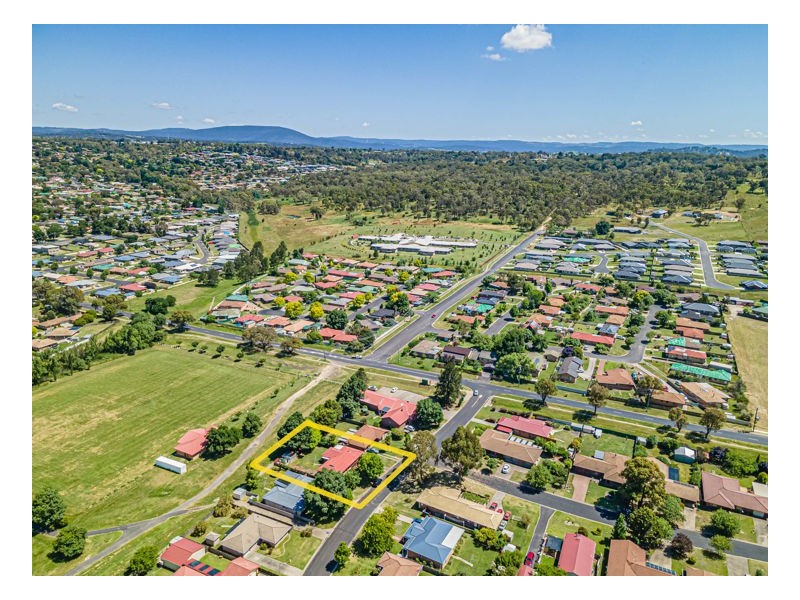 85 MacDonald Drive, Armidale NSW 2350