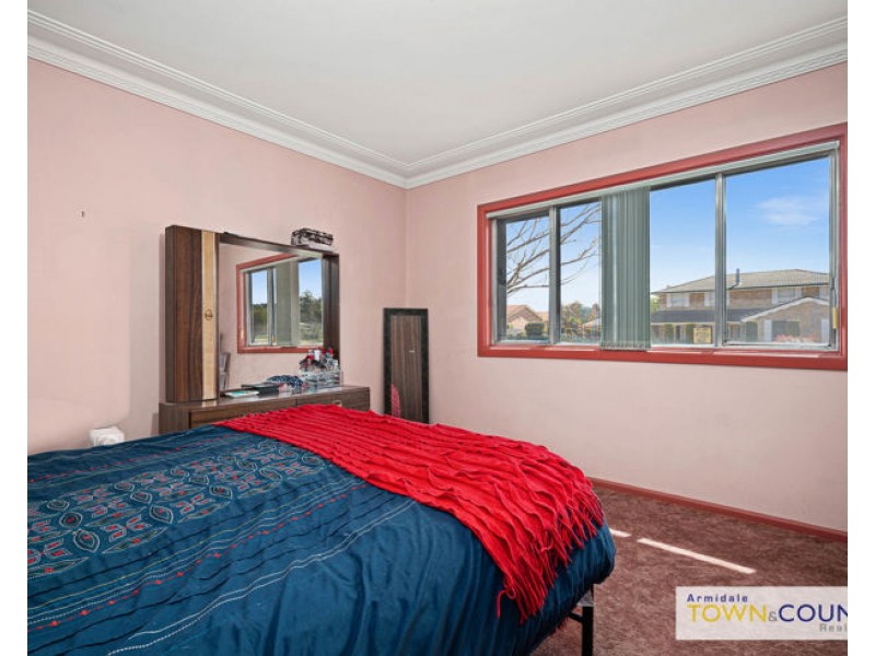 2 Claude Street, Armidale NSW 2350