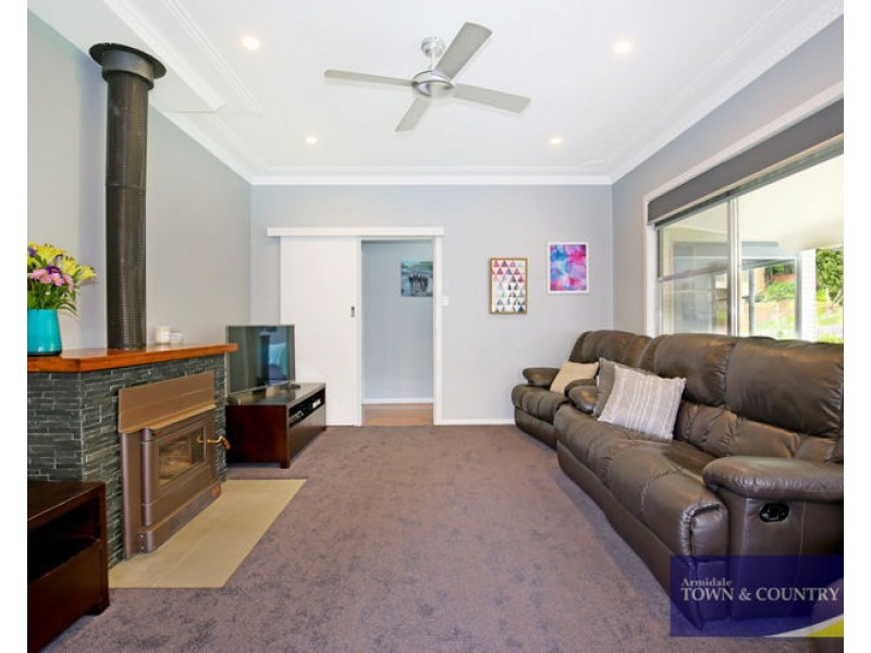 7 Curtis Street, Armidale NSW 2350