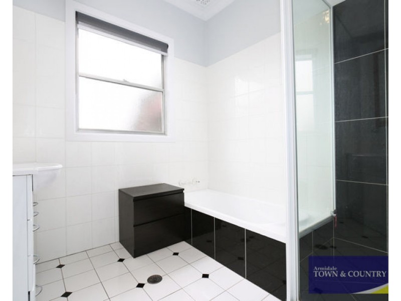 7 Curtis Street, Armidale NSW 2350